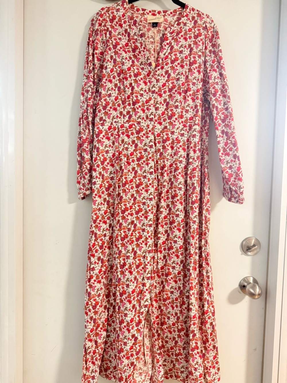 Universal Thread Red & Cream Floral Maxi Dress